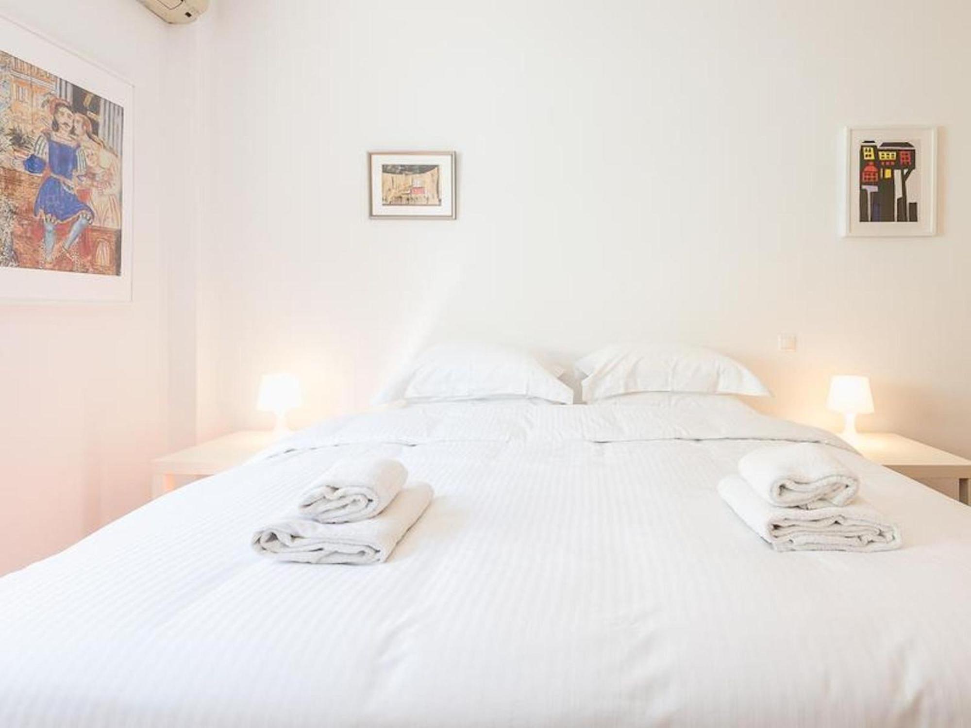 Adelos Group Stay In Elliniko Афины Экстерьер фото